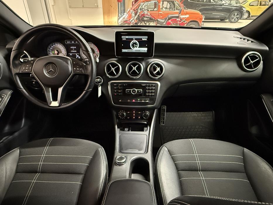MERCEDES-BENZ A 2013