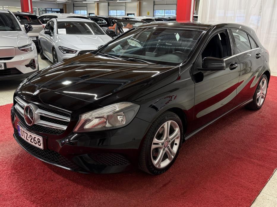 MERCEDES-BENZ A 2013