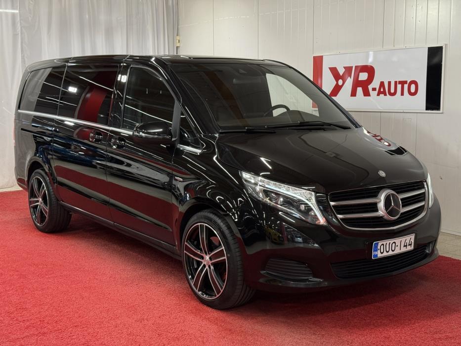 MERCEDES-BENZ V 2017