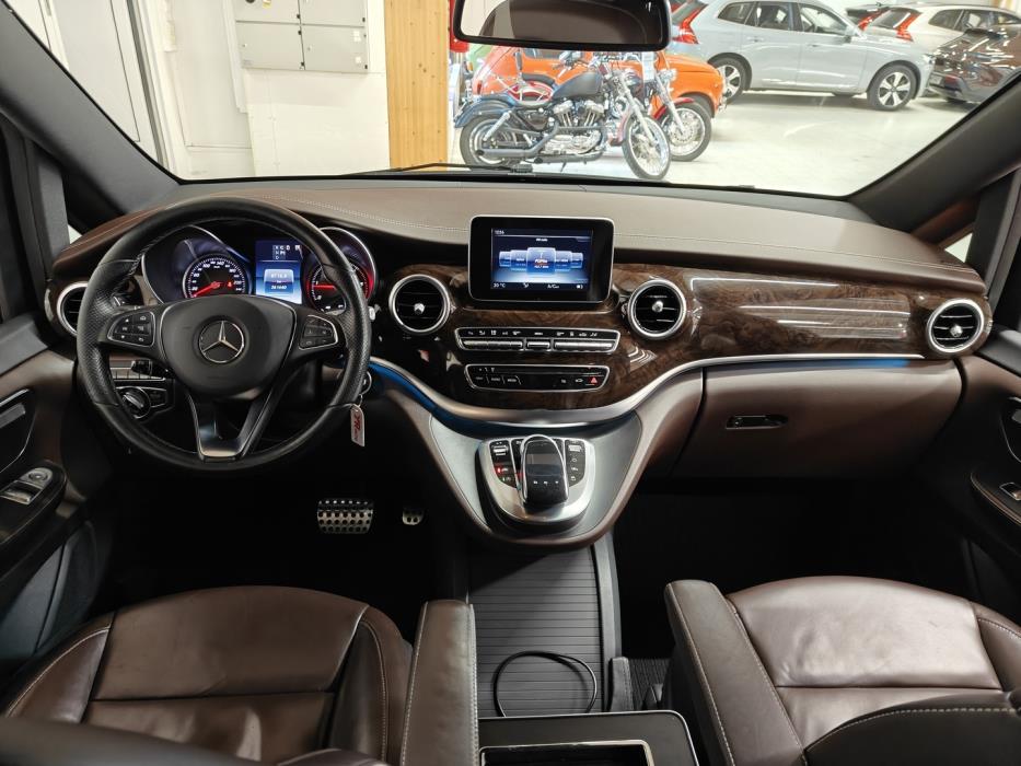 MERCEDES-BENZ V 2017