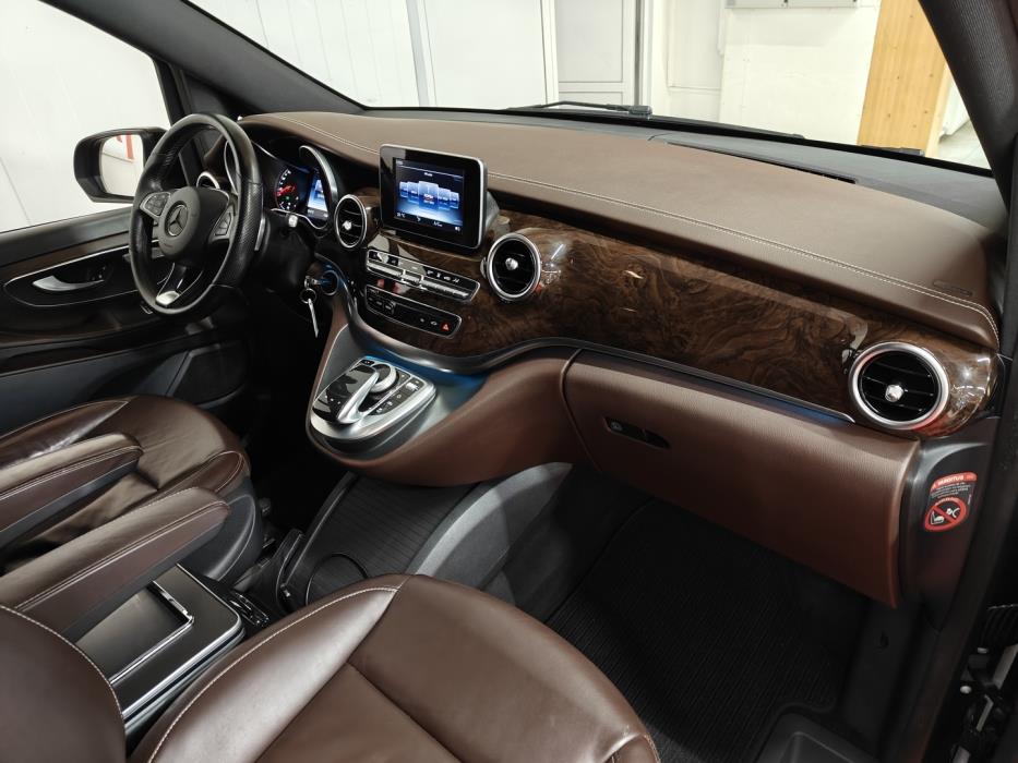 MERCEDES-BENZ V 2017