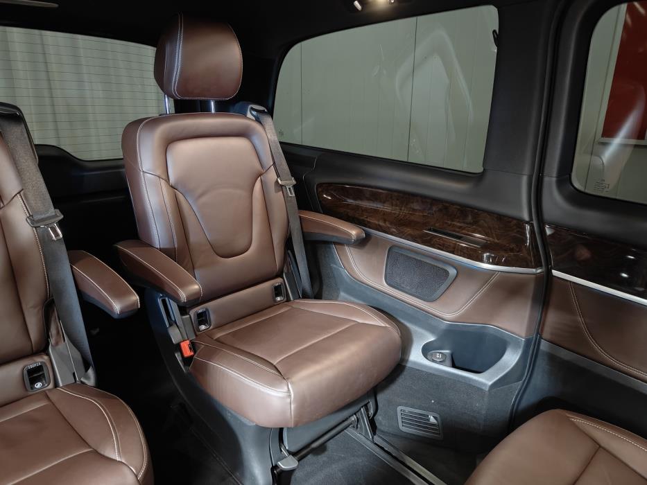 MERCEDES-BENZ V 2017