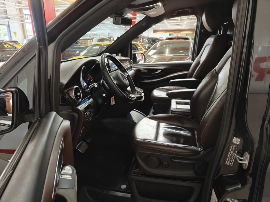 MERCEDES-BENZ V 2017