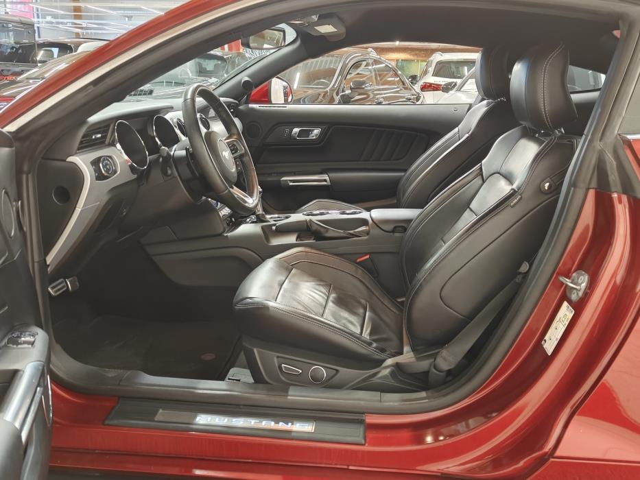 FORD Mustang 2015
