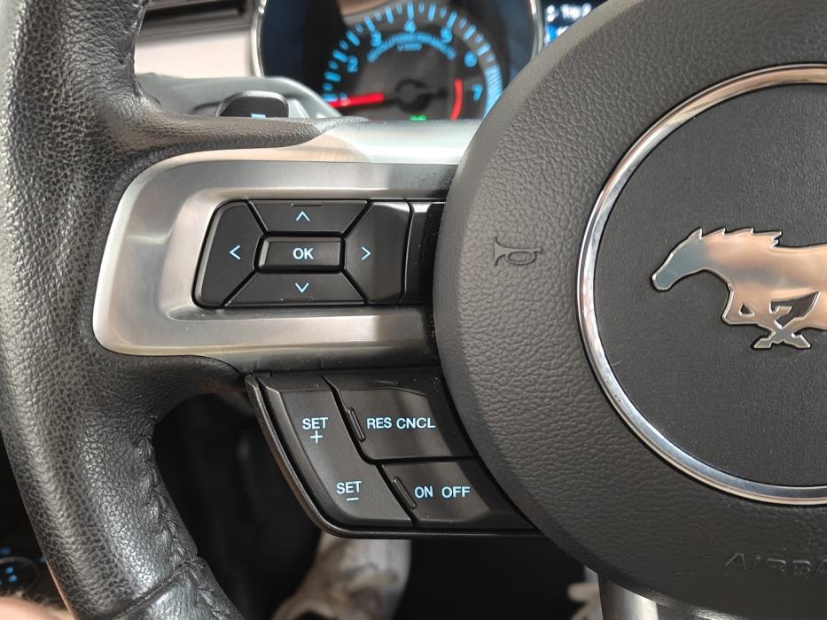FORD Mustang 2015