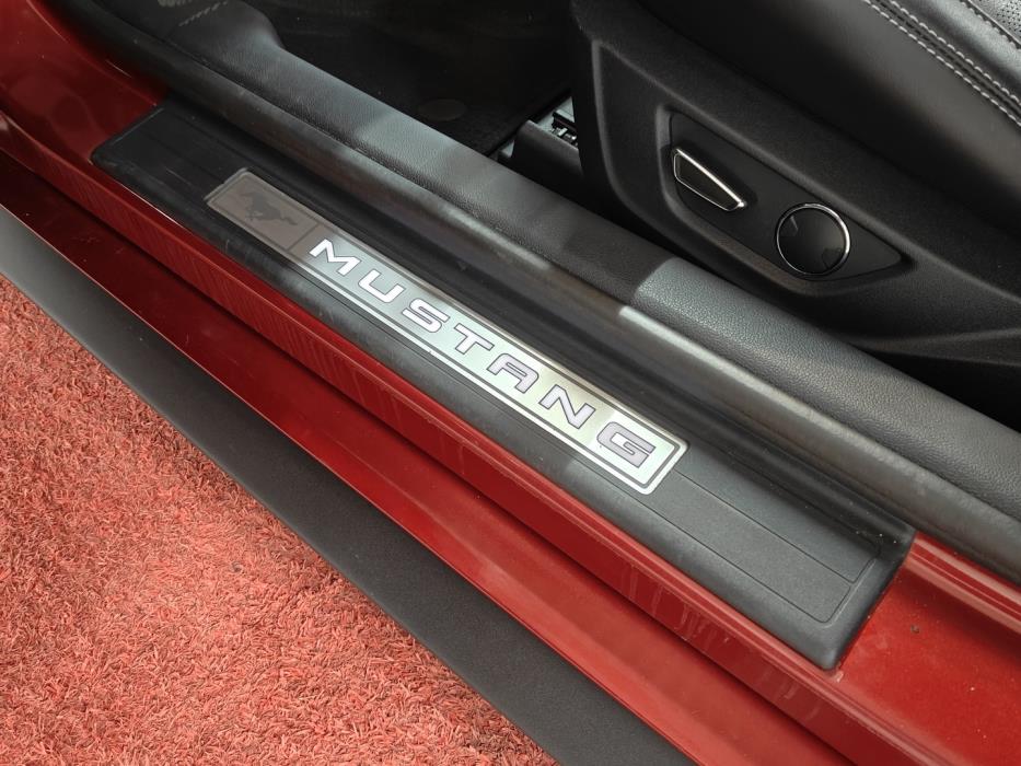 FORD Mustang 2015