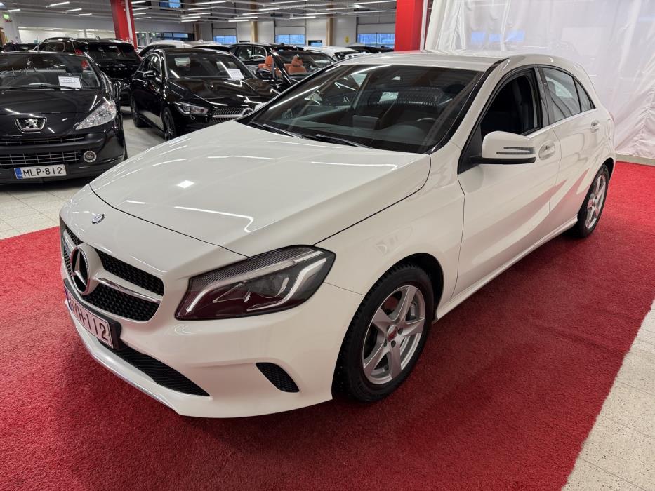 MERCEDES-BENZ A 2016