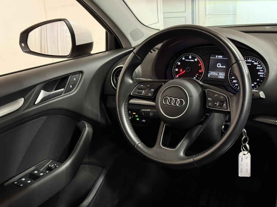 AUDI A3 2018