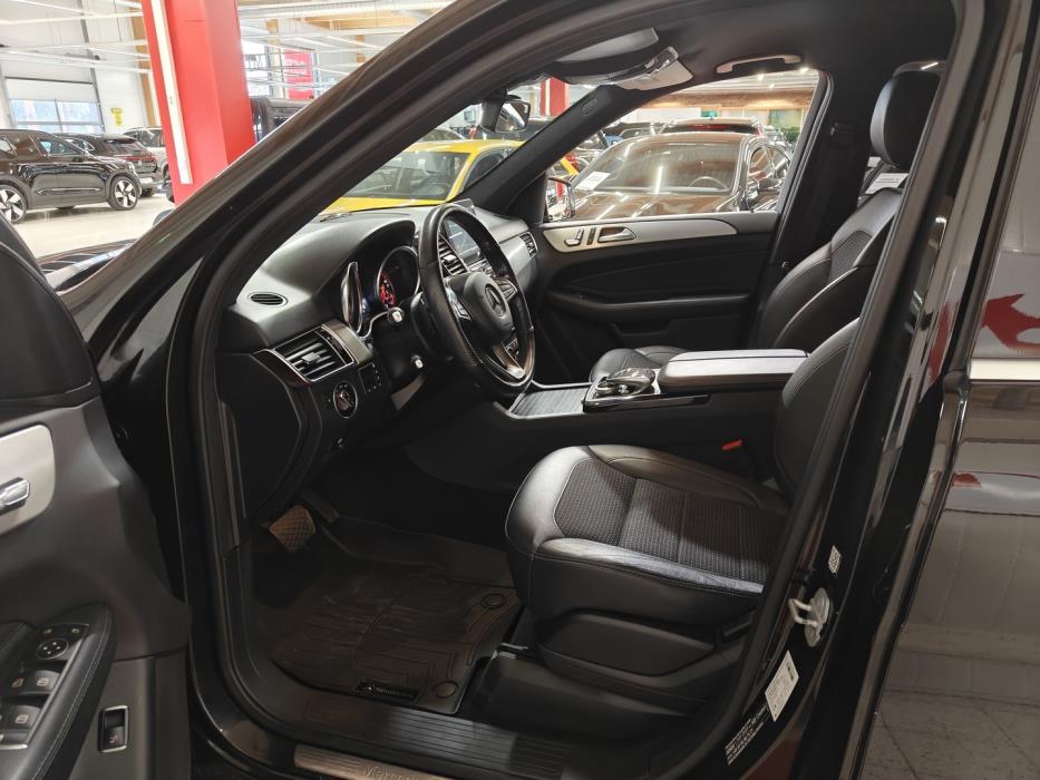 MERCEDES-BENZ GLE 2017