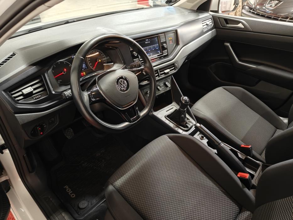 VOLKSWAGEN Polo 2020