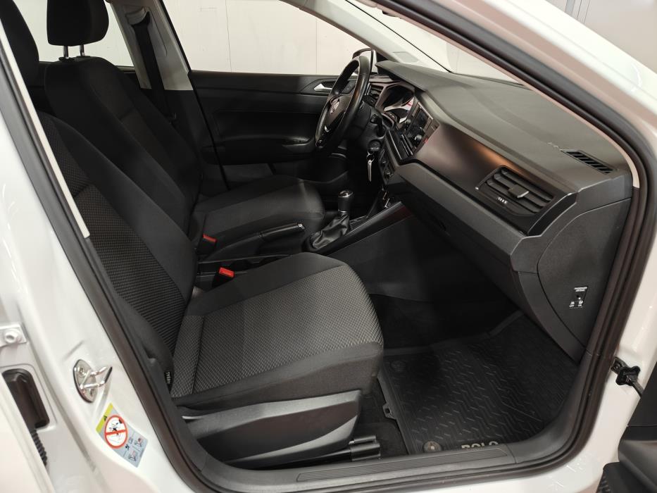 VOLKSWAGEN Polo 2020