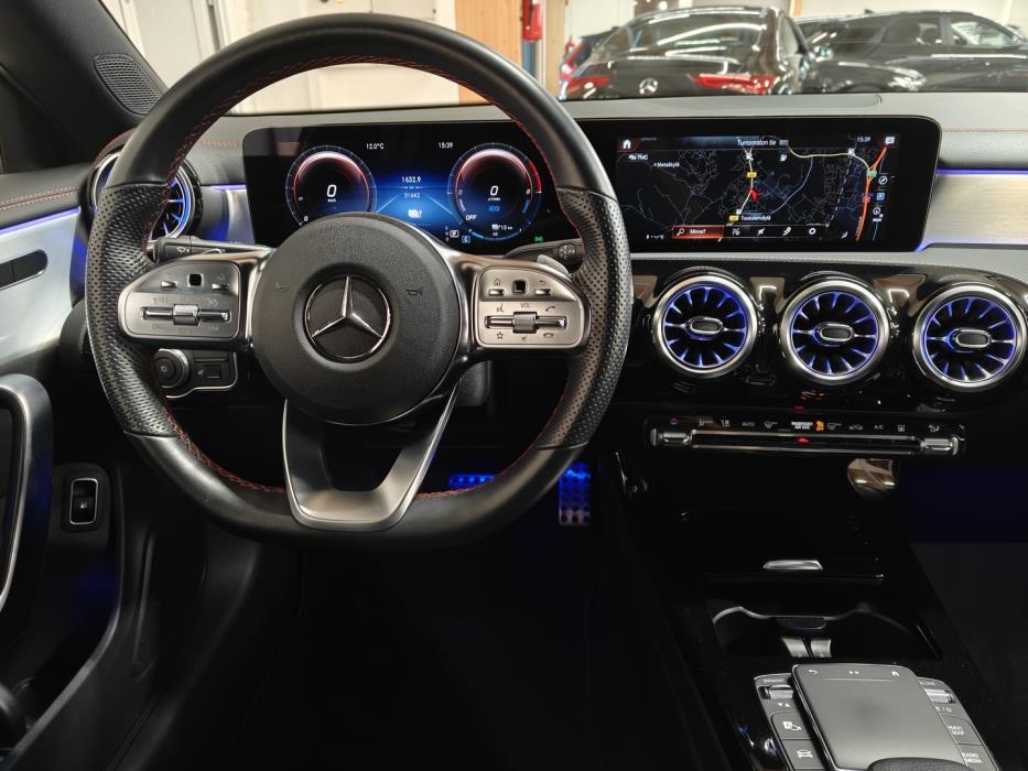 MERCEDES-BENZ CLA 2023