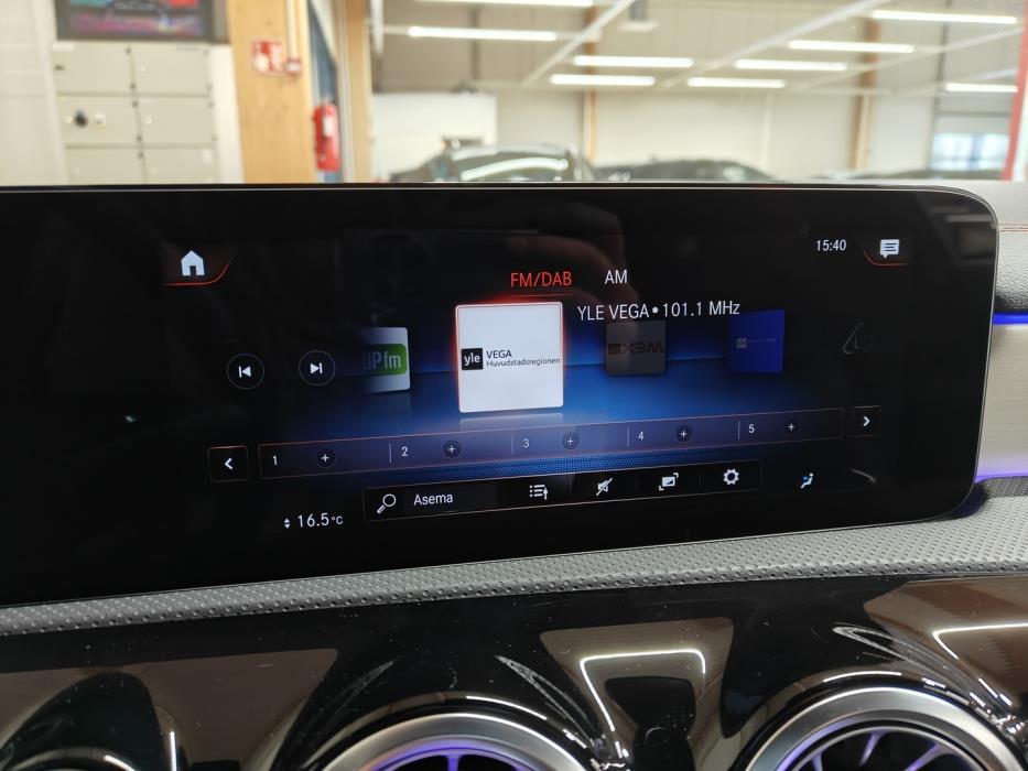 MERCEDES-BENZ CLA 2023