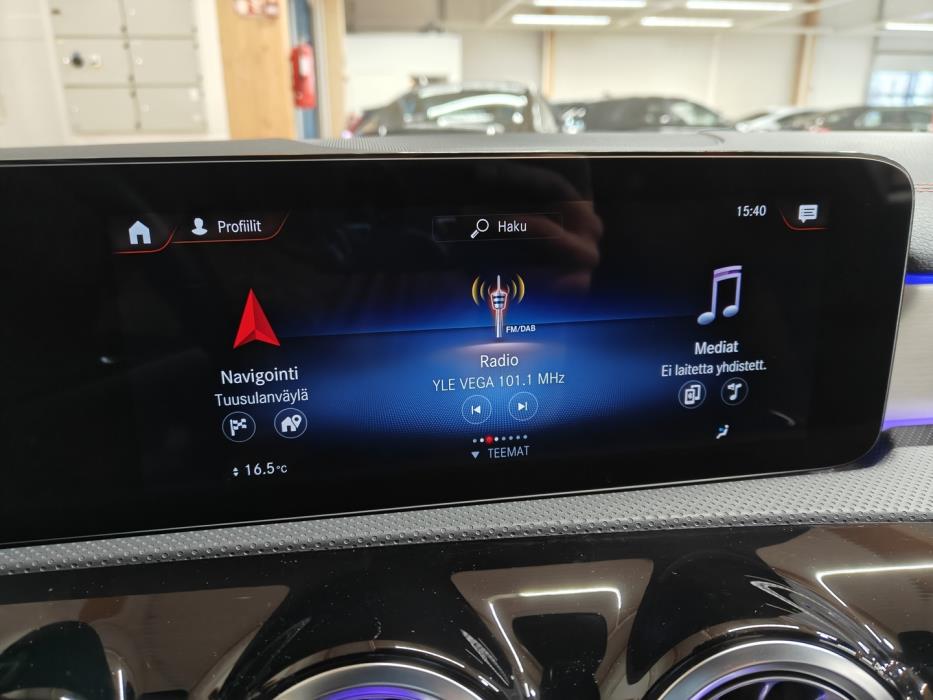 MERCEDES-BENZ CLA 2023