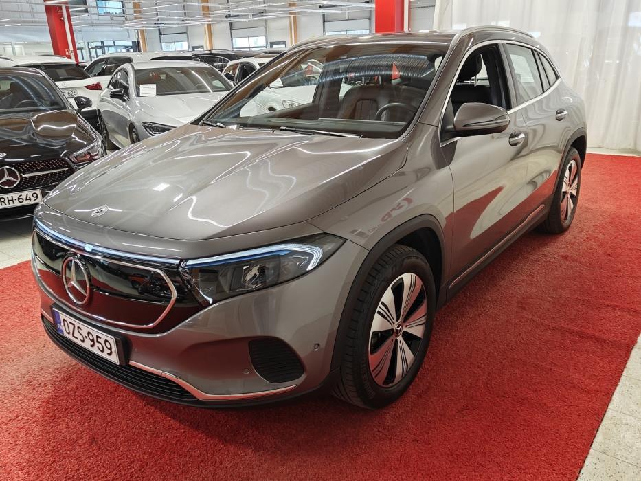 MERCEDES-BENZ EQA 2023