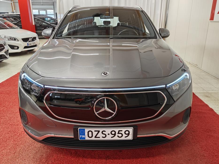 MERCEDES-BENZ EQA 2023