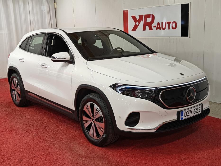 MERCEDES-BENZ EQA 2023