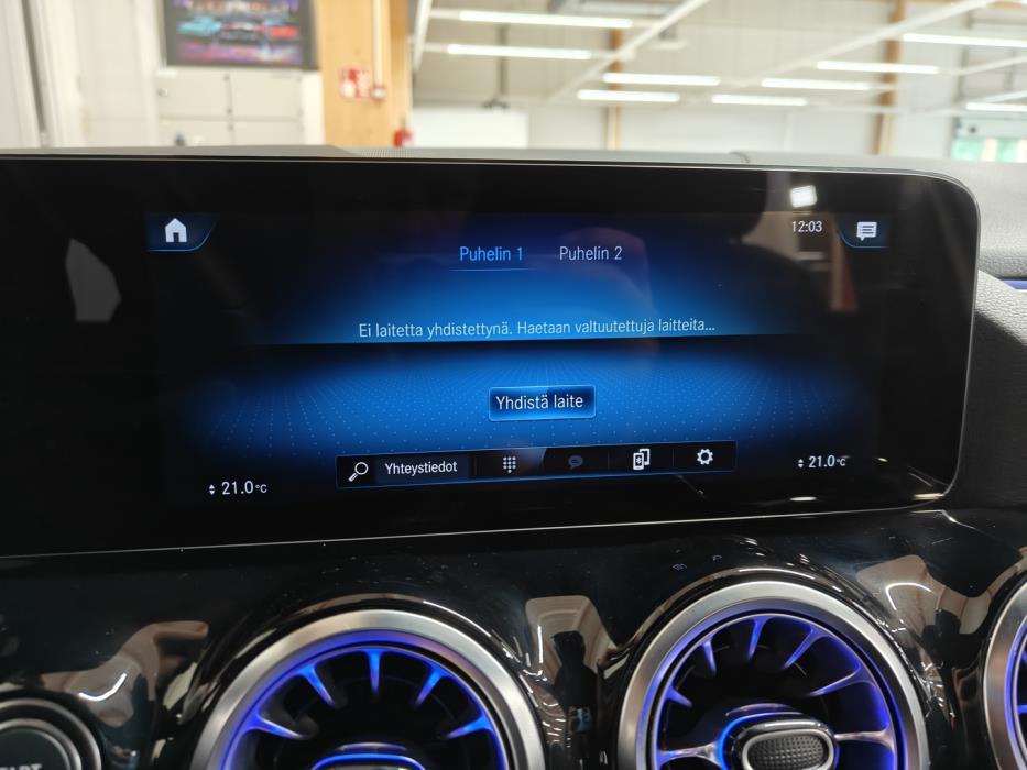 MERCEDES-BENZ EQA 2023