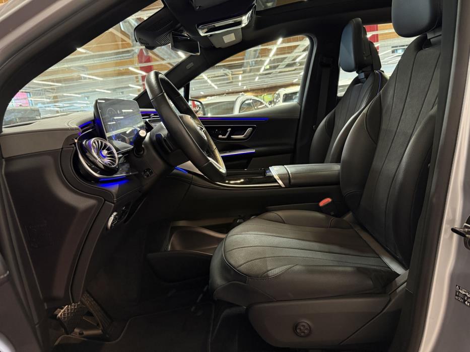 MERCEDES-BENZ EQE SUV 2023