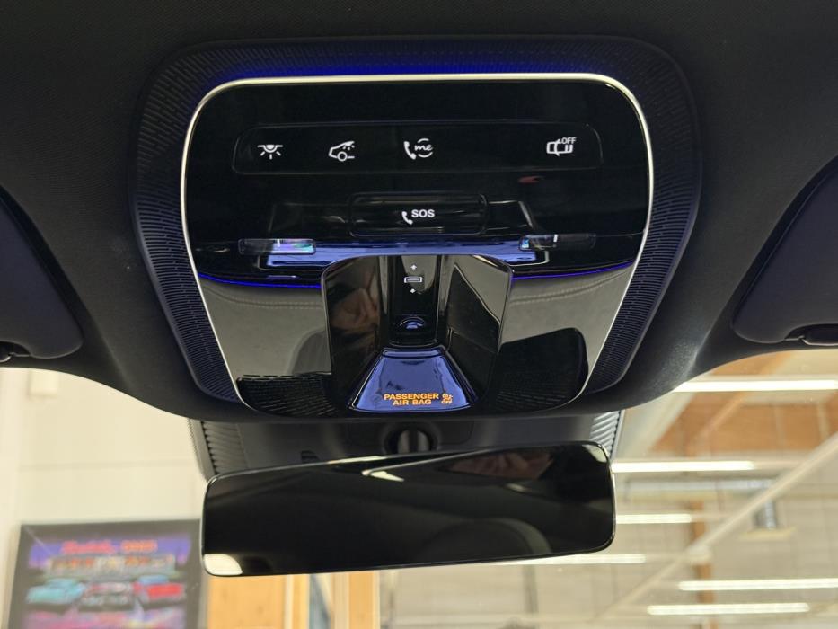 MERCEDES-BENZ EQE SUV 2023