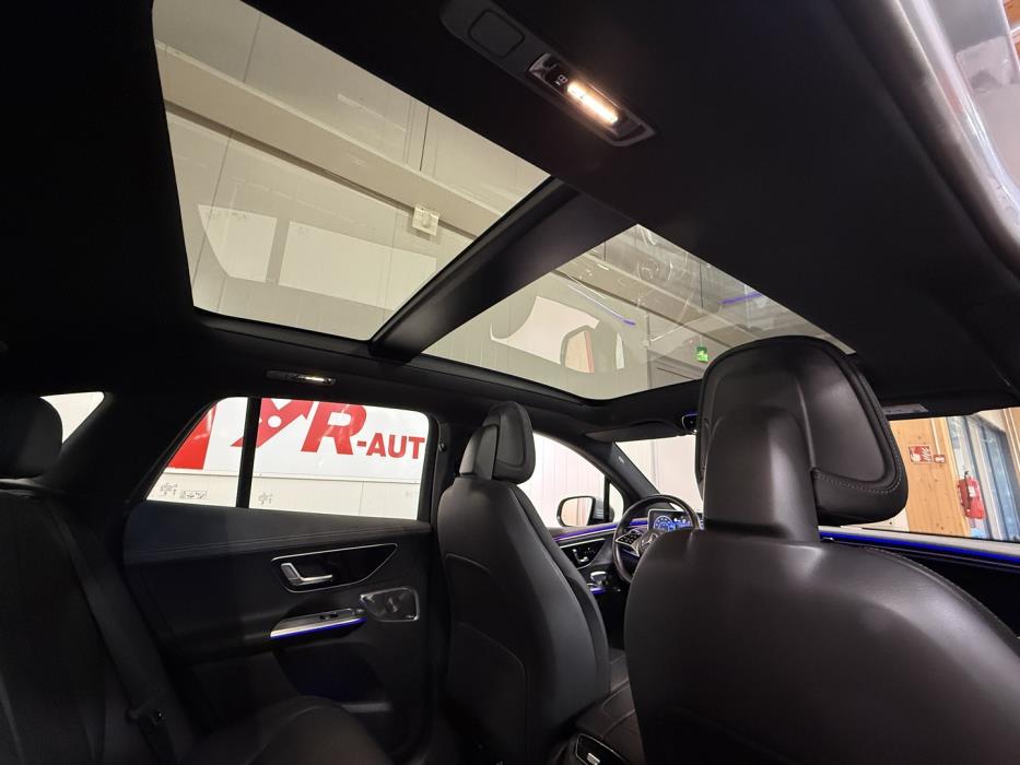 MERCEDES-BENZ EQE SUV 2023