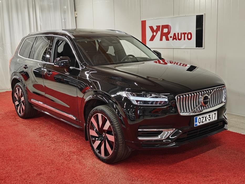 VOLVO XC90 2023