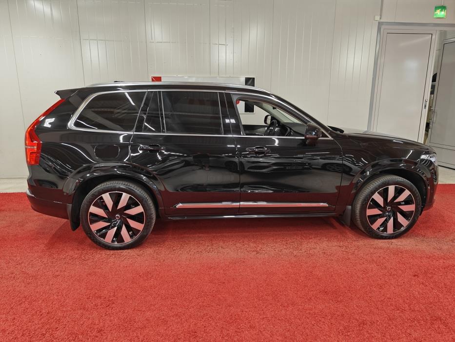 VOLVO XC90 2023
