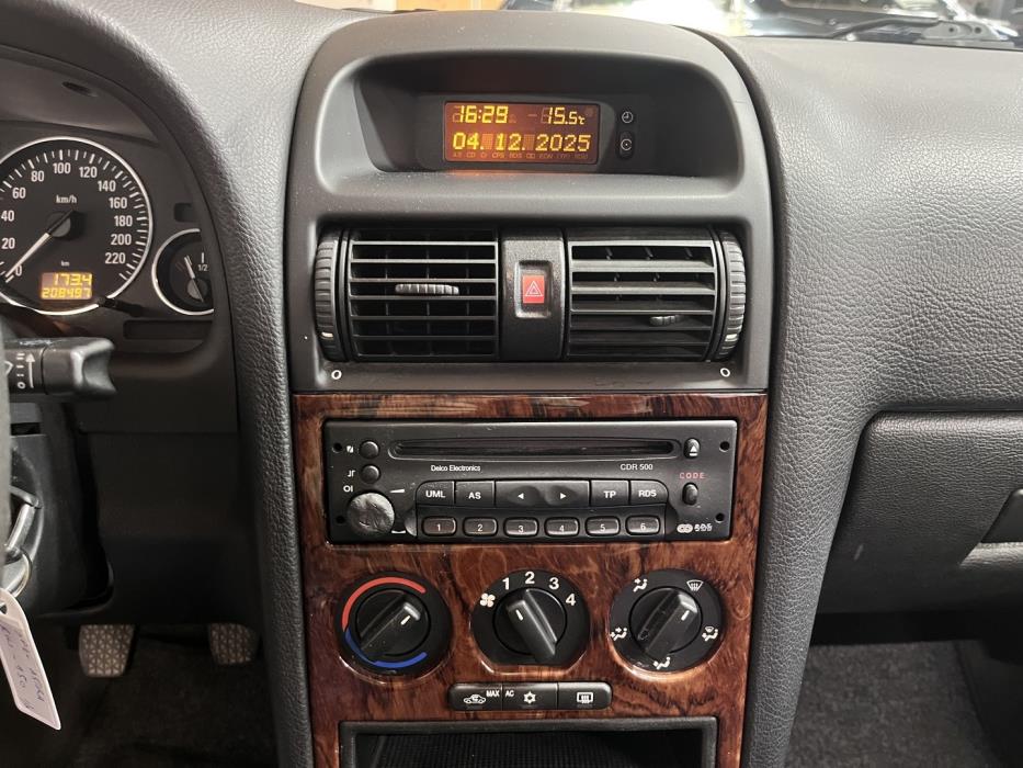 OPEL Astra 2002