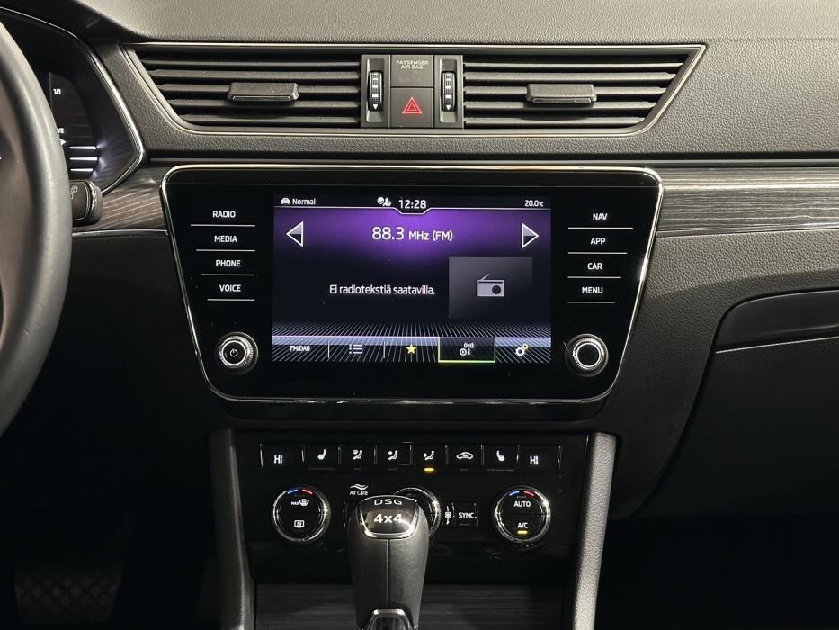 SKODA Superb 2022
