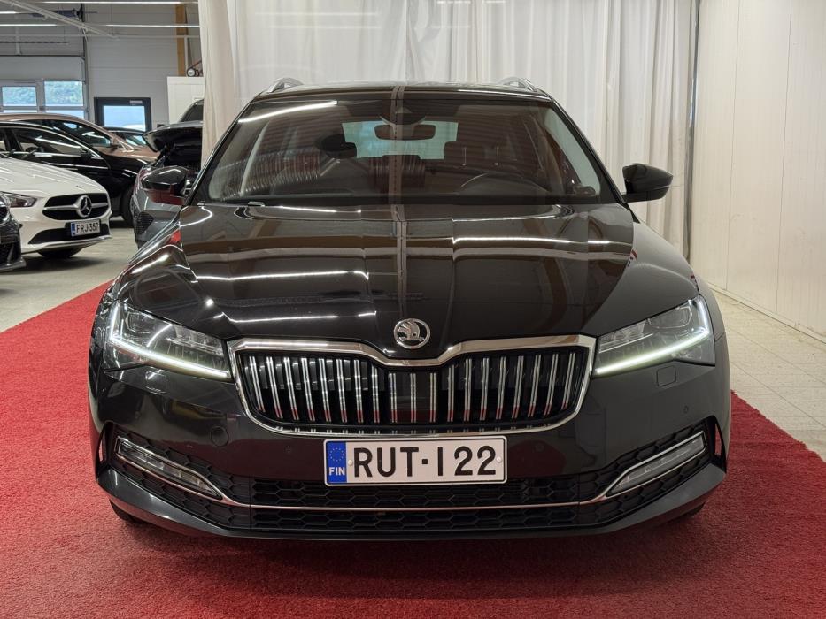 SKODA Superb 2022