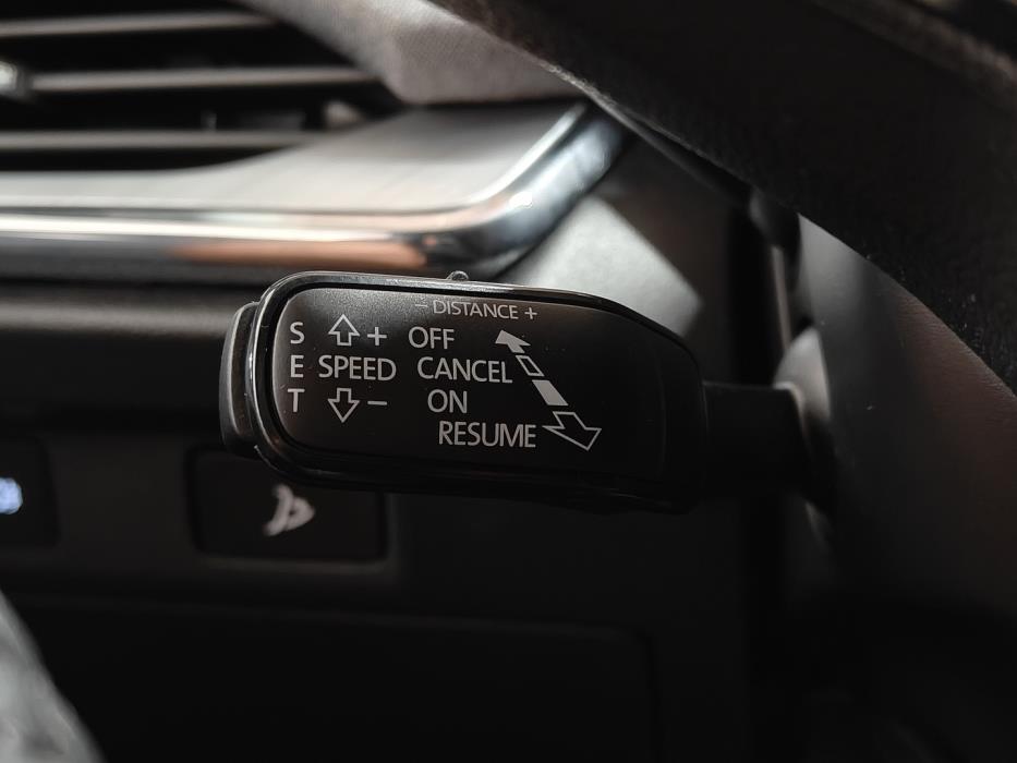 SKODA Enyaq 2023