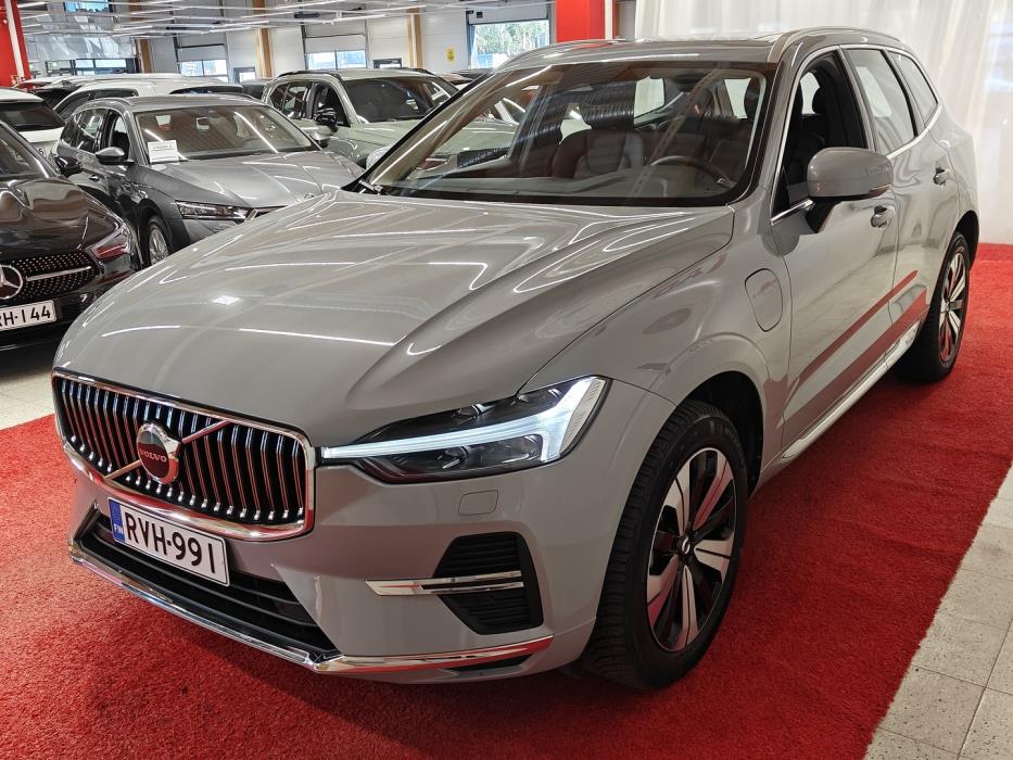 VOLVO XC60 2024