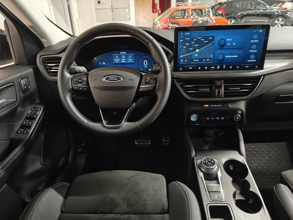 FORD Kuga 2025