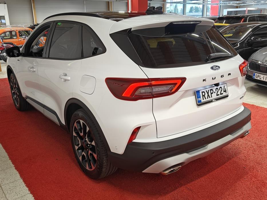 FORD Kuga 2025