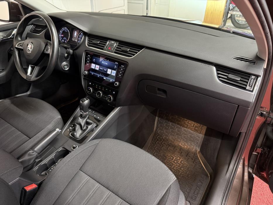 SKODA Octavia 2017