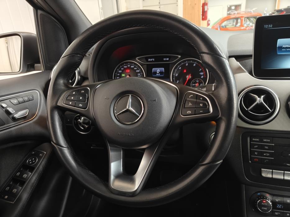 MERCEDES-BENZ B 2017