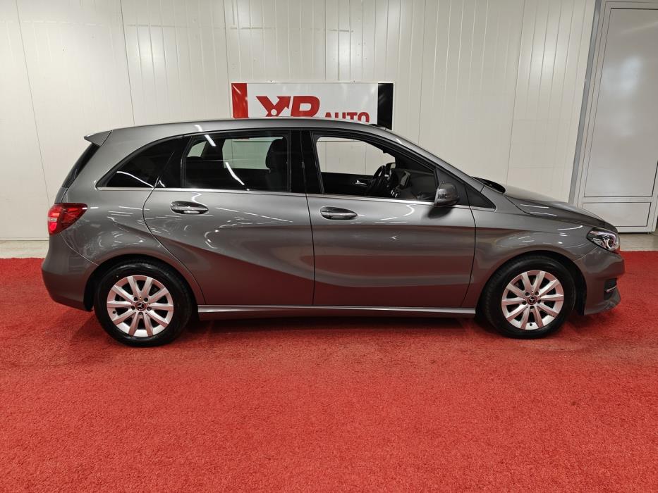 MERCEDES-BENZ B 2017
