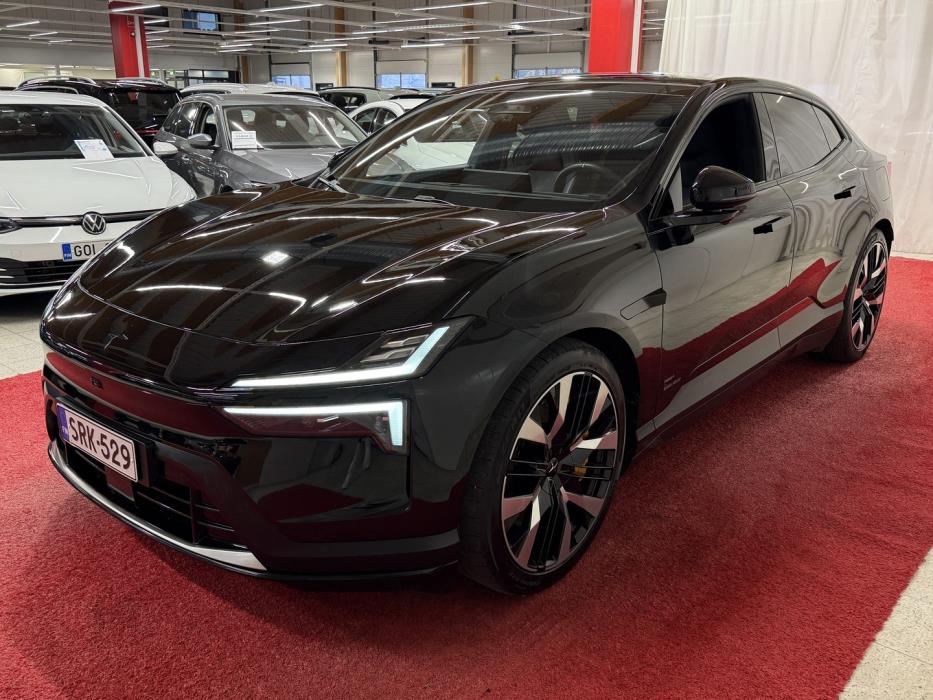 POLESTAR 4 2025