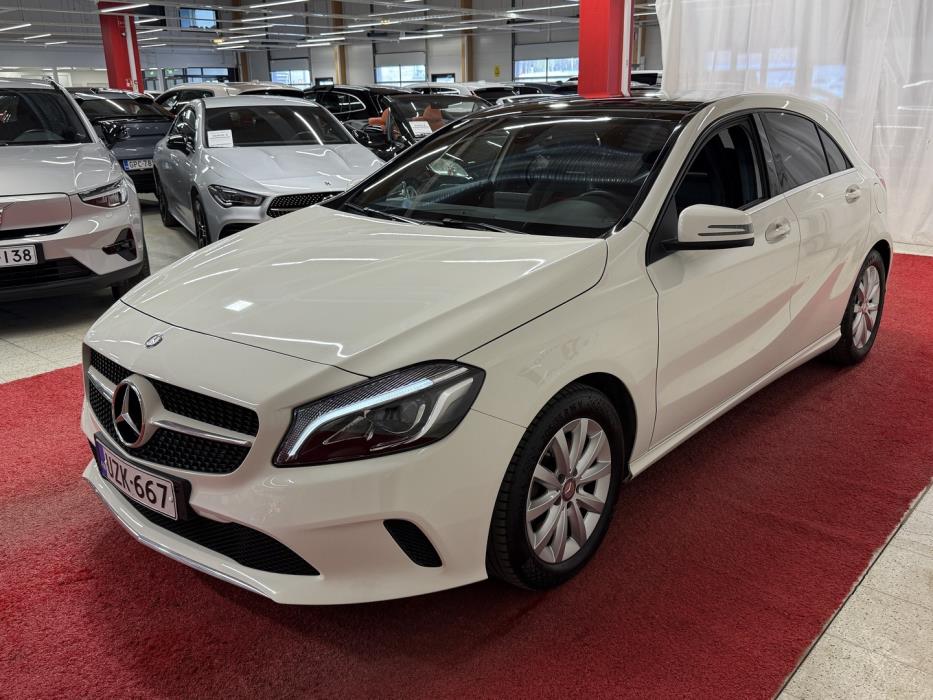 MERCEDES-BENZ A 2016