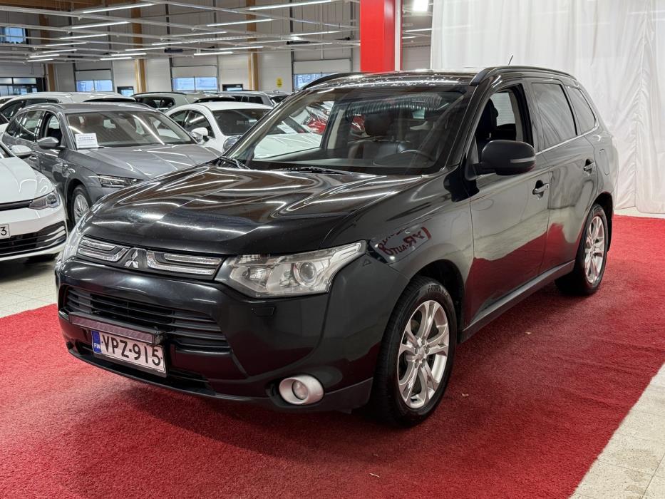 MITSUBISHI Outlander 2012