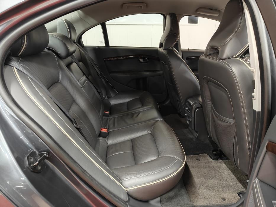 VOLVO S80 2012