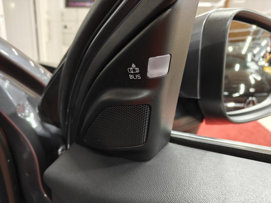 VOLVO S80 2012