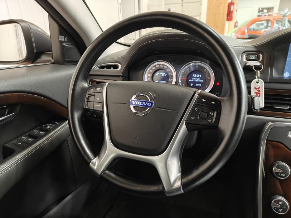 VOLVO S80 2012