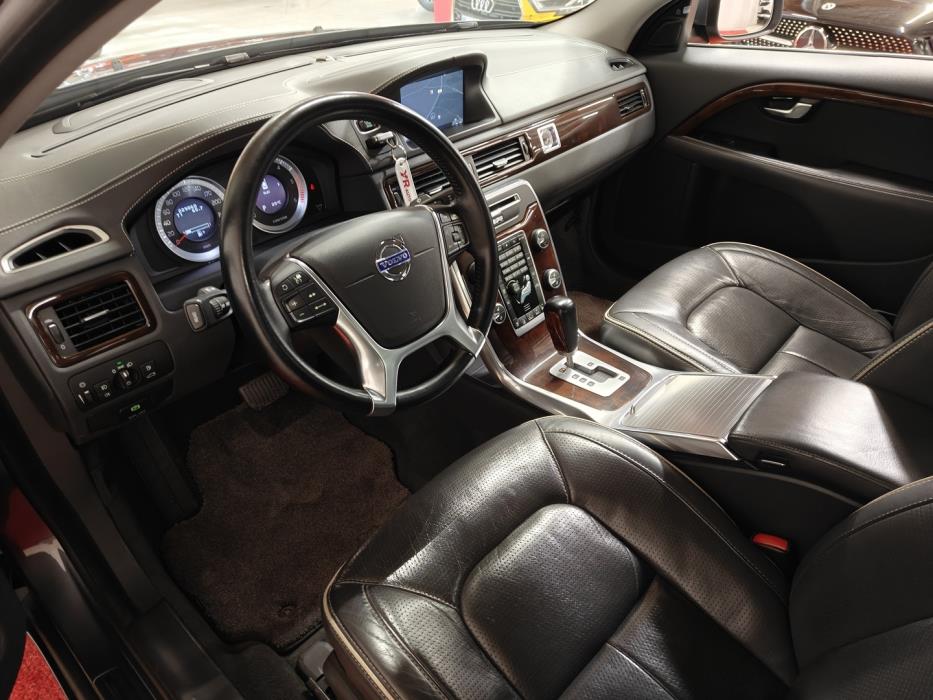 VOLVO S80 2012