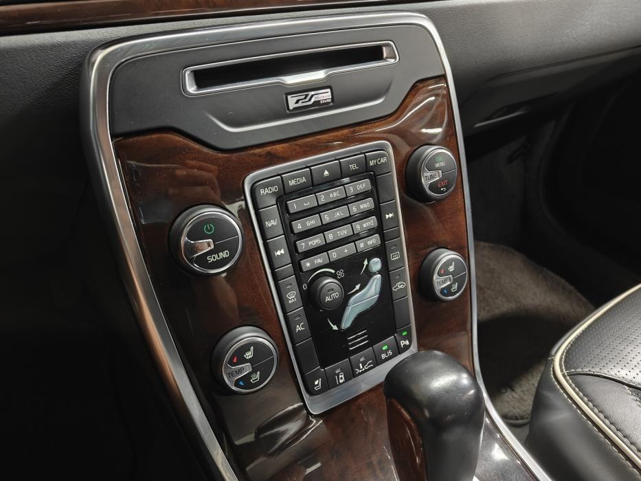 VOLVO S80 2012