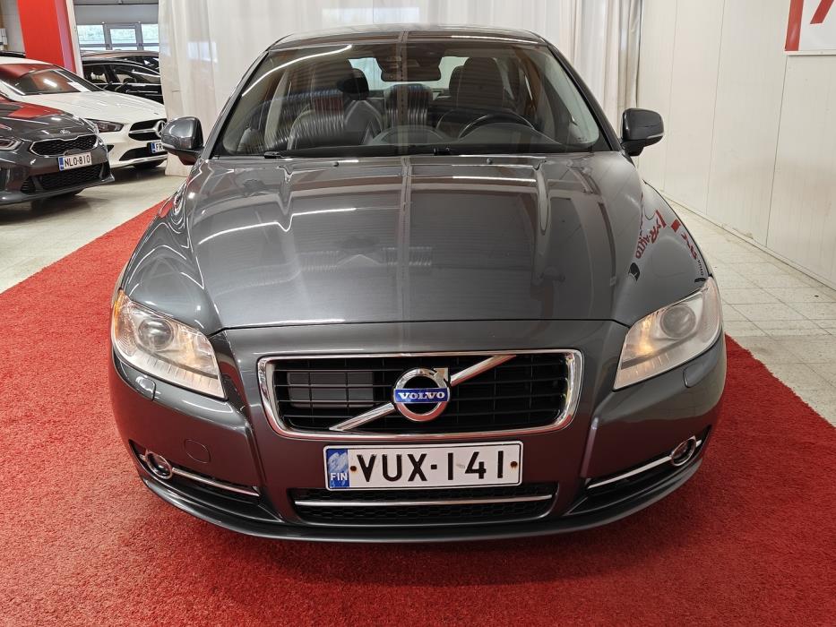 VOLVO S80 2012