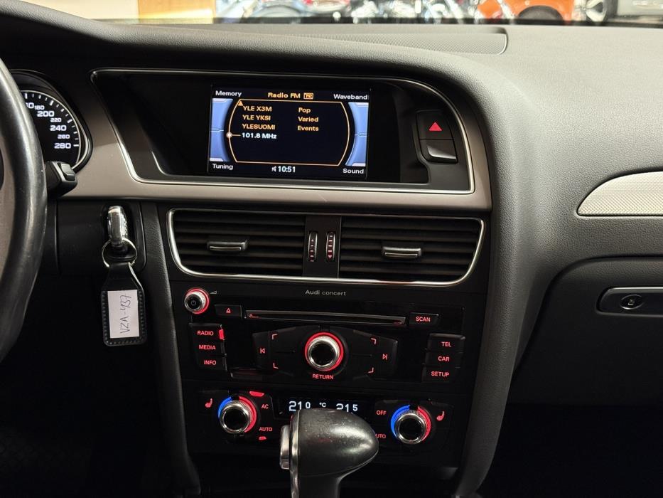 AUDI A4 2013