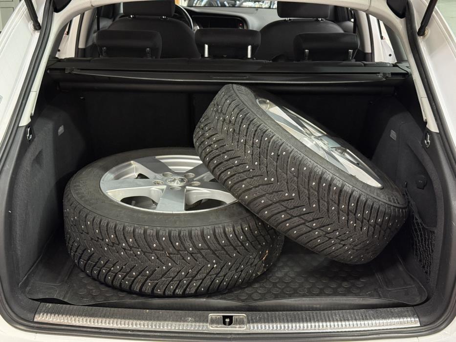 AUDI A4 2013