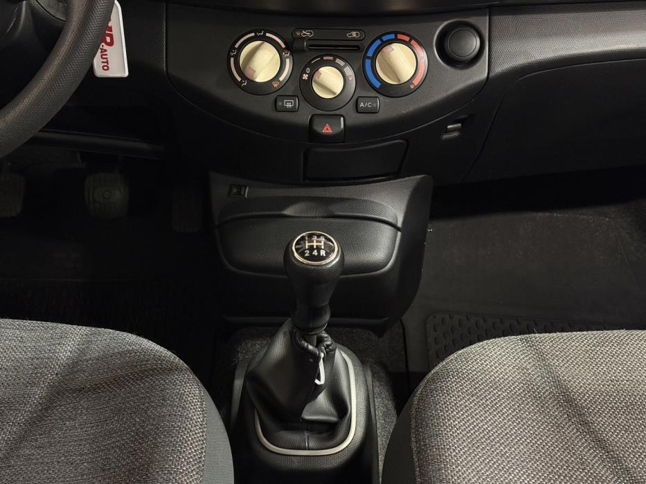 NISSAN Micra 2006