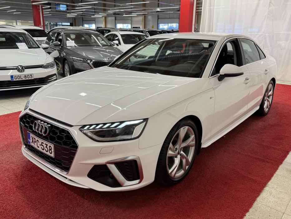 AUDI A4 2020